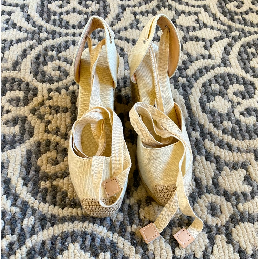 Cream closed toe espadrilles , purchased from Amazon
